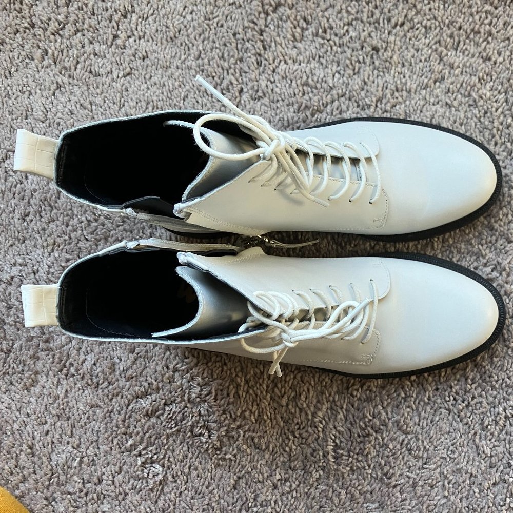 Sam Edelman Nina boot US8